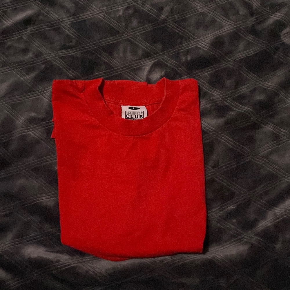 Large red Pro Club short sleeve tee